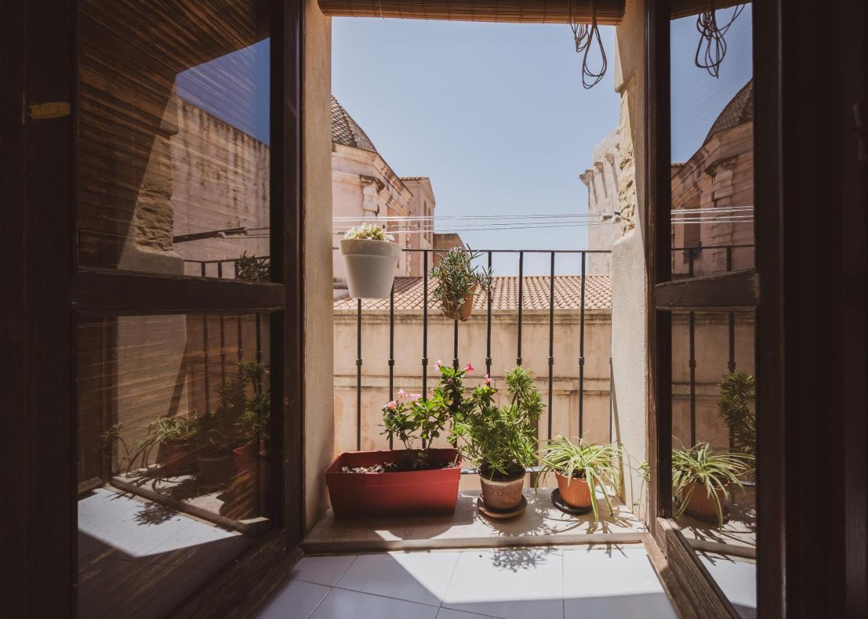 Love Tree Apartment Cagliari Exterior foto